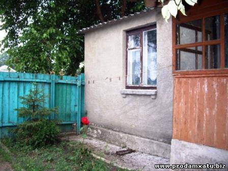 Продам  дом с участком 7 соток в Кировограде район Алексеевка