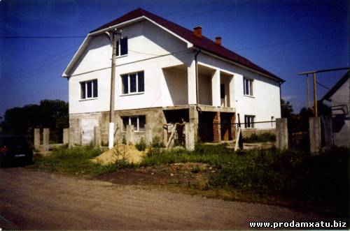 Продам дом в Мукачев о (недвижимость продать купить куплю дом в Мукачев о Закарпатье) 2 этажа, 280 м2, жил. 180 м2, 5 комнат (+3 на мансарде